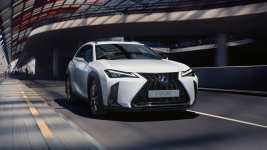 LEXUS UX 0