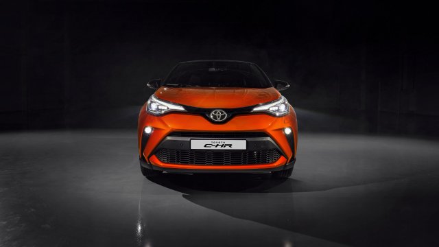 Toyota C-HR 6