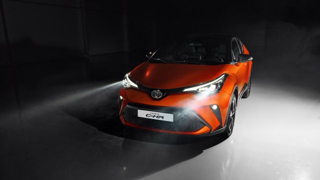 Toyota C-HR 5